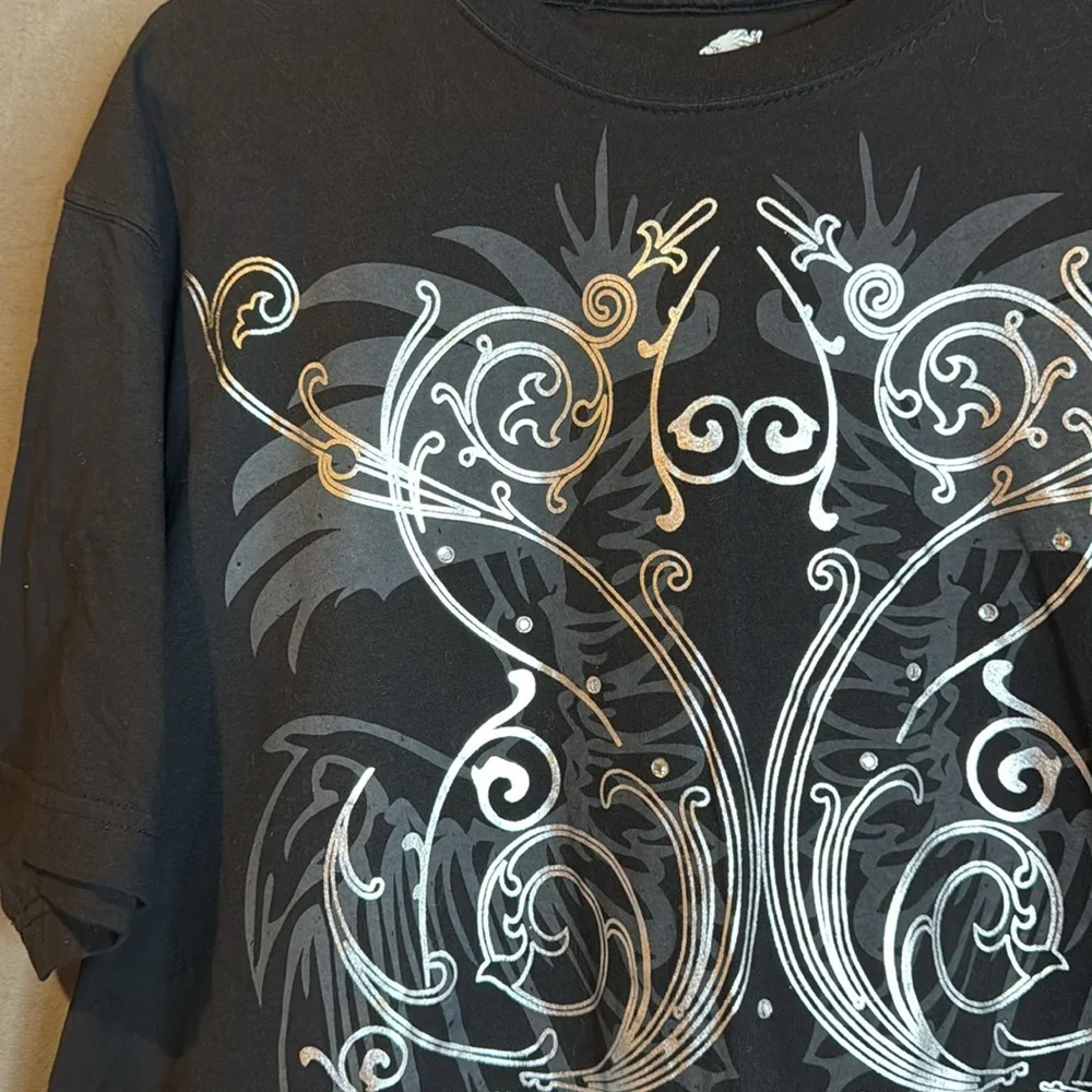 Delf Trading Black Graphic T-Shirt with White and Silver Design size XLarge - Picture 2 of 6